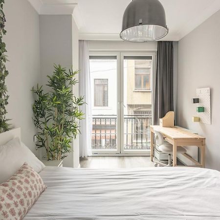 Апартаменты Central And Refreshing Flat In Beyoglu Стамбул Экстерьер фото